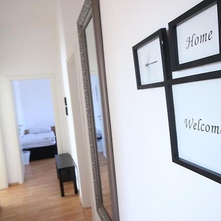 Moderne Studio Apartments Und 4 Zimmer Wohnungen In Oberhausen, Ideal Fuer Geschaeftsreisende Und Monteure Exterior photo