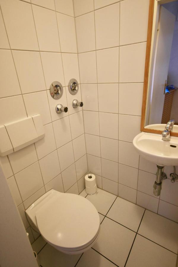 Moderne Studio Apartments Und 4 Zimmer Wohnungen In Oberhausen, Ideal Fuer Geschaeftsreisende Und Monteure Exterior photo